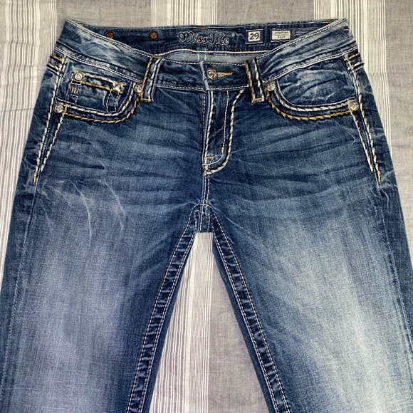 Miss Me Signature Bootcut Jeans - Picture 3 of 3